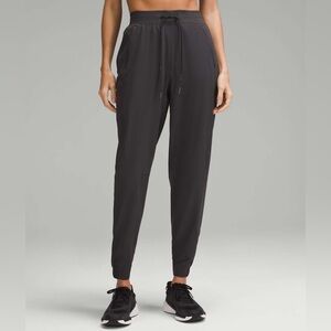 NWT Lululemon License to Train HR pant 6